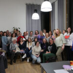 Szkoła Haftu z&nbsp;wizytą w&nbsp;Klubie Nitkomaniaków. Temat przewodni: haft makowski